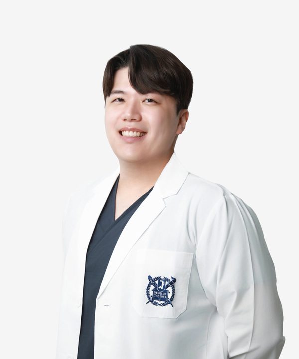 박현태 수석원장, 서울정석치과